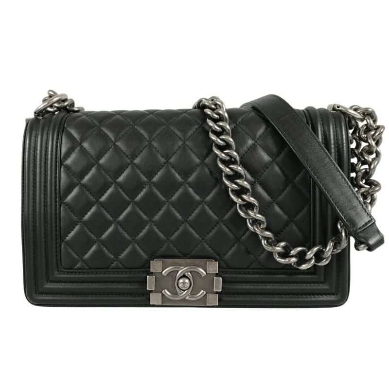 シャネル ショルダーバッグ