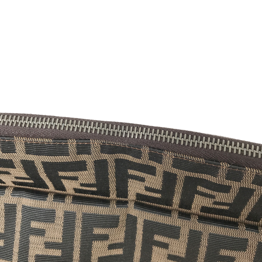 フェンディ ショルダーバッグ