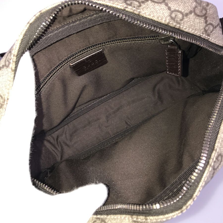 グッチ ショルダーバッグ