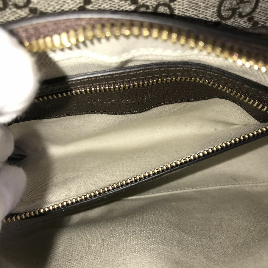 グッチ ショルダーバッグ