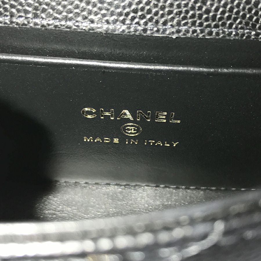 シャネル ショルダーバッグ