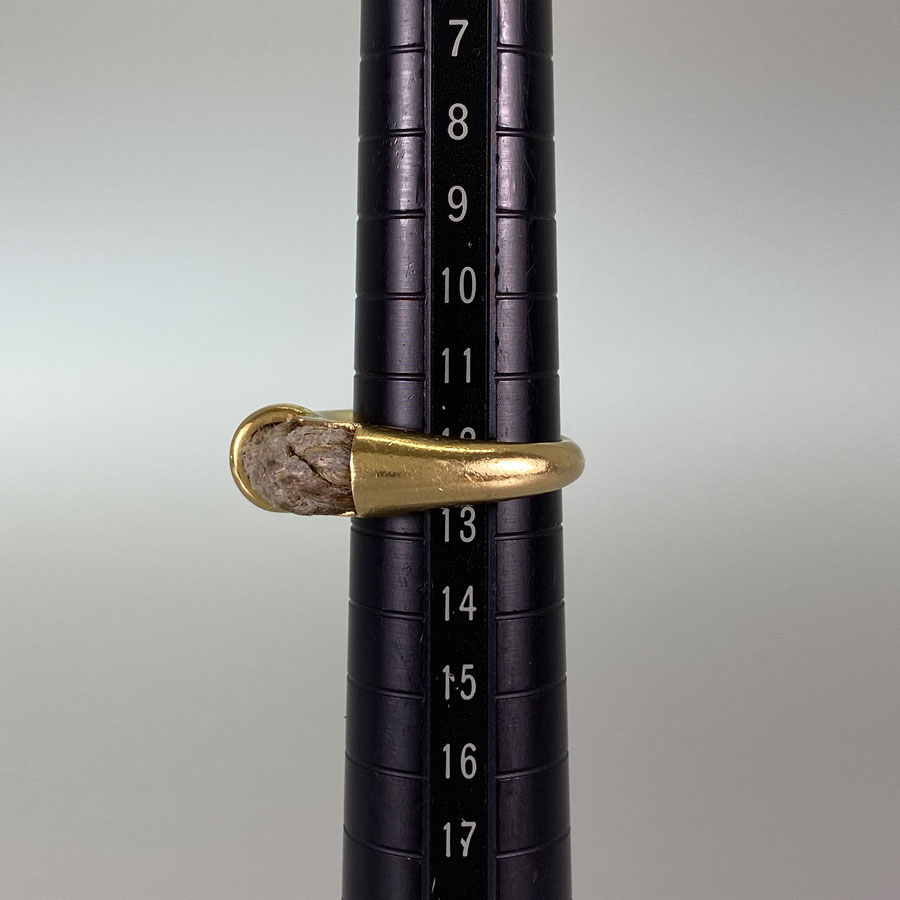 ブシュロン リング