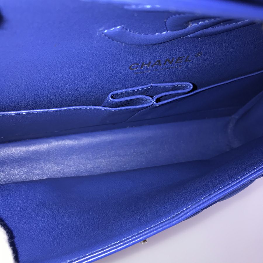 シャネル ショルダーバッグ