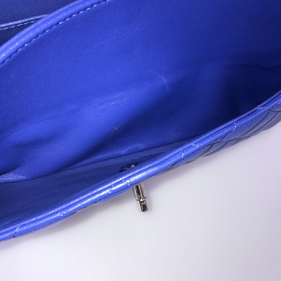 シャネル ショルダーバッグ