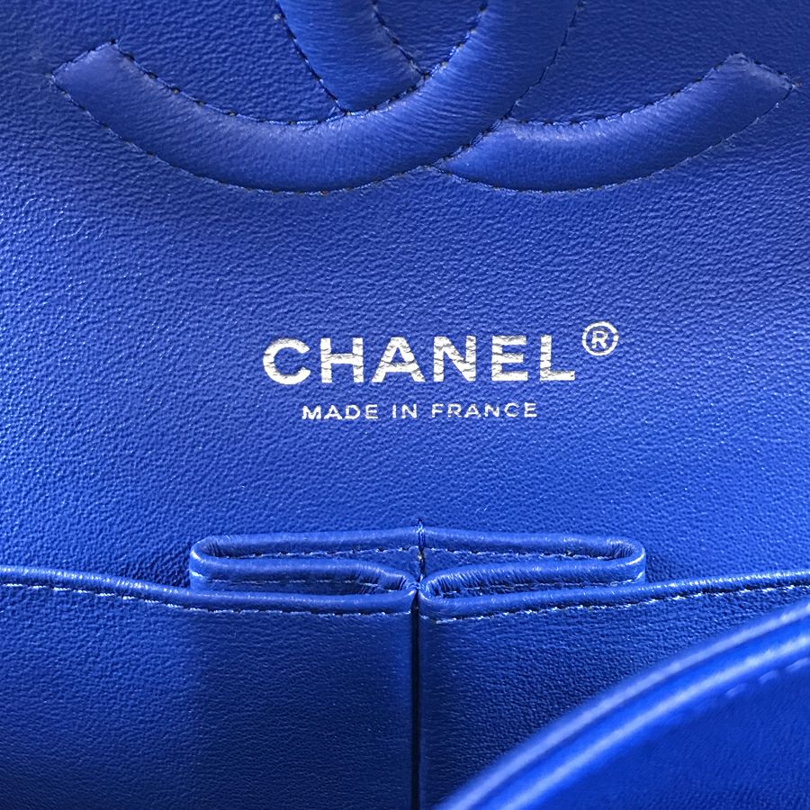 シャネル ショルダーバッグ