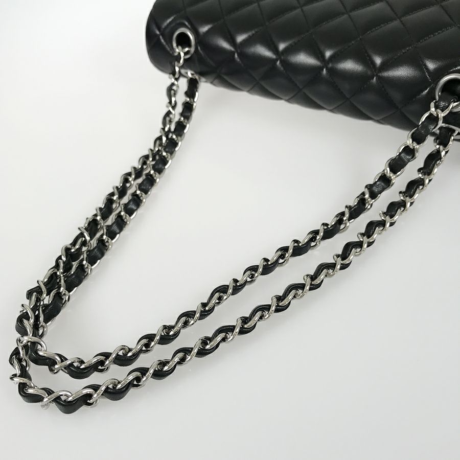 シャネル ショルダーバッグ