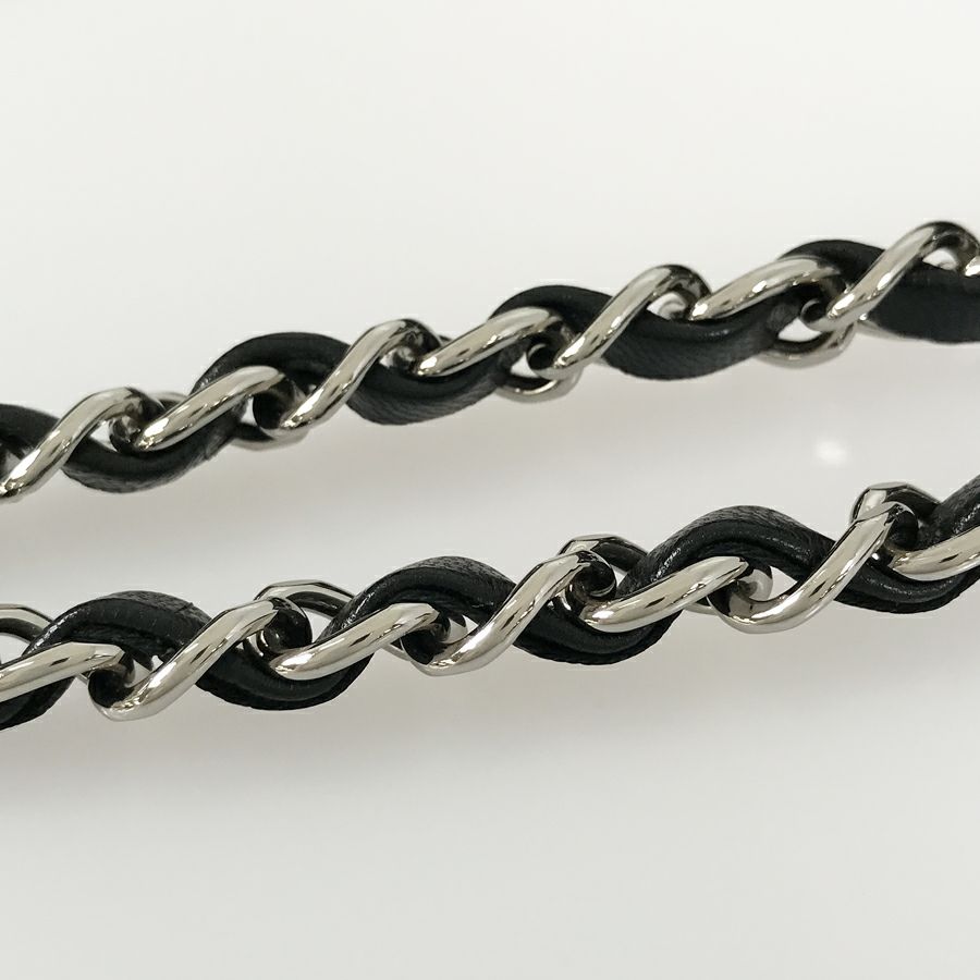 シャネル ショルダーバッグ