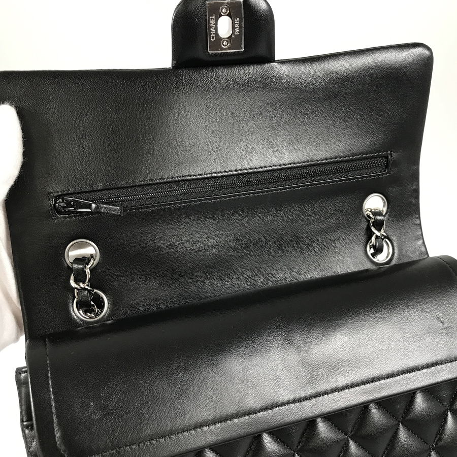 シャネル ショルダーバッグ