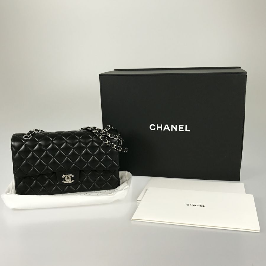 シャネル ショルダーバッグ