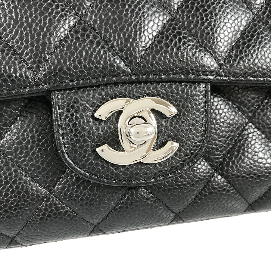 シャネル ショルダーバッグ