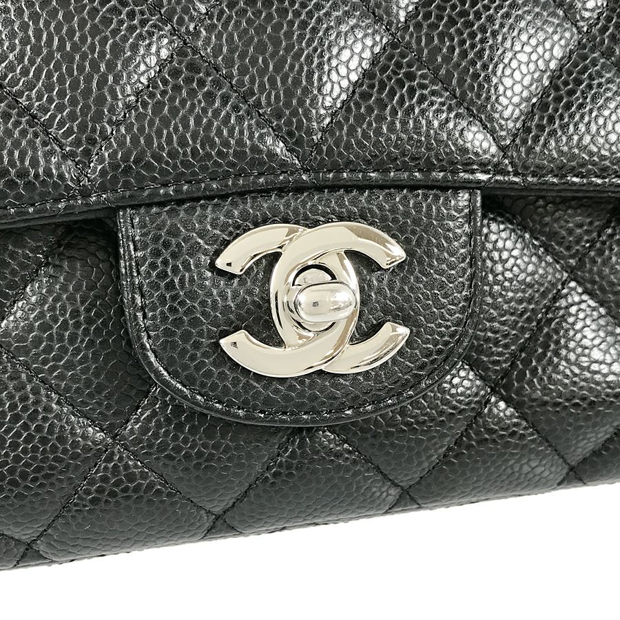 シャネル ショルダーバッグ