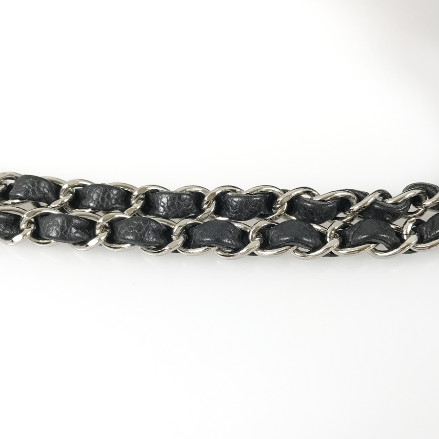 シャネル ショルダーバッグ