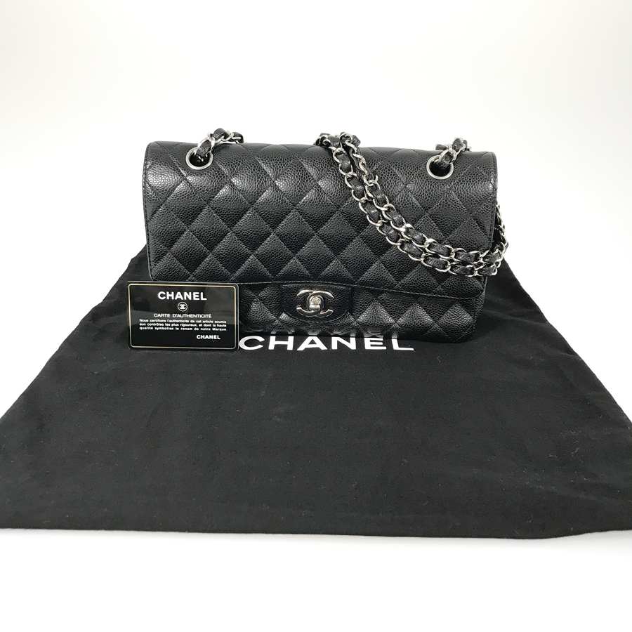 シャネル ショルダーバッグ