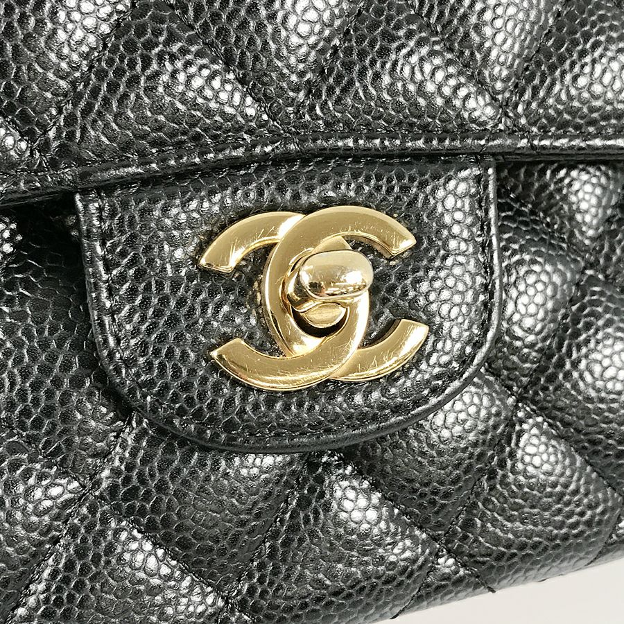 シャネル ショルダーバッグ