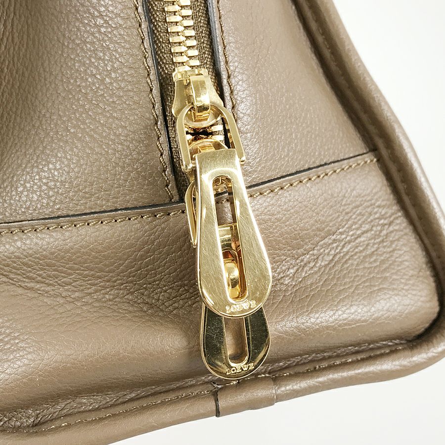 ロエベ ハンドバッグ