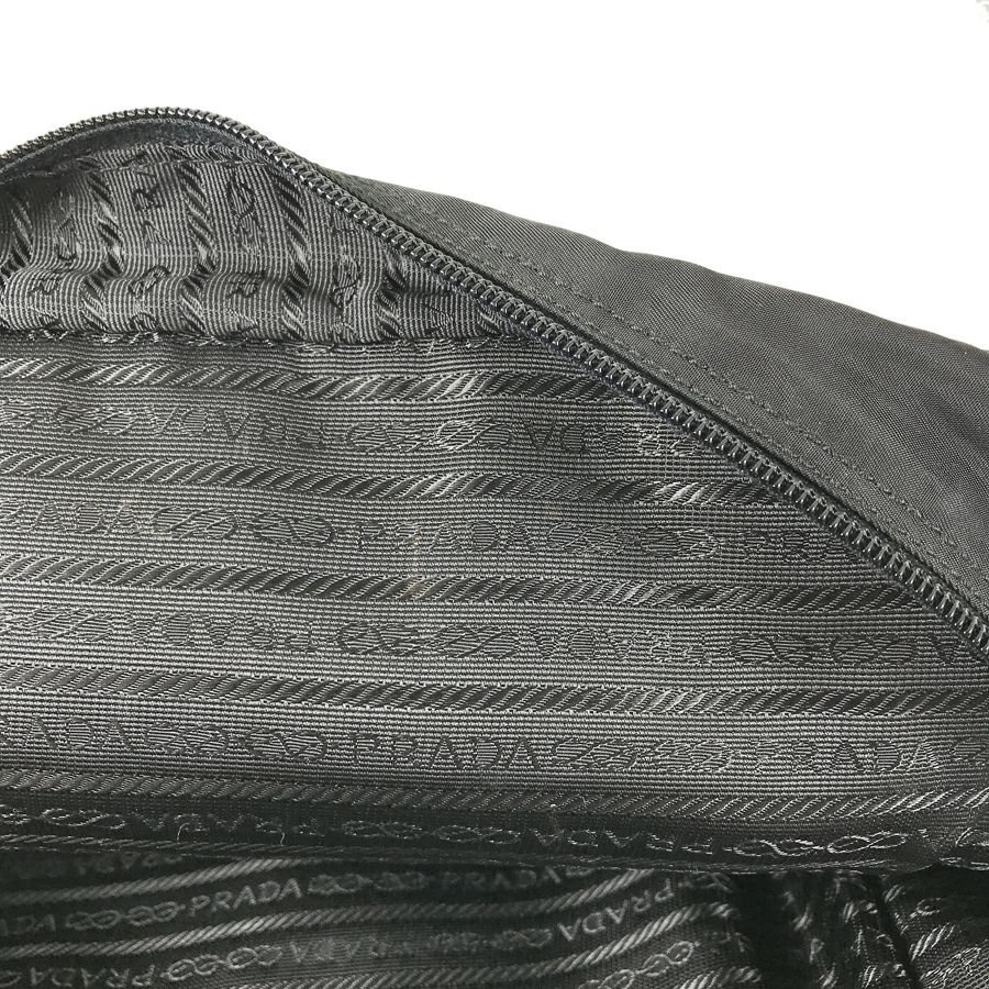 プラダ ボストンバッグ