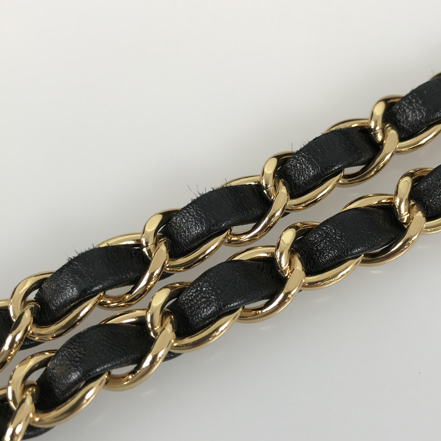 シャネル ショルダーバッグ