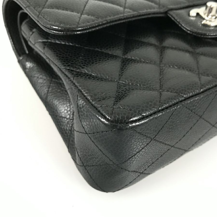 シャネル ショルダーバッグ