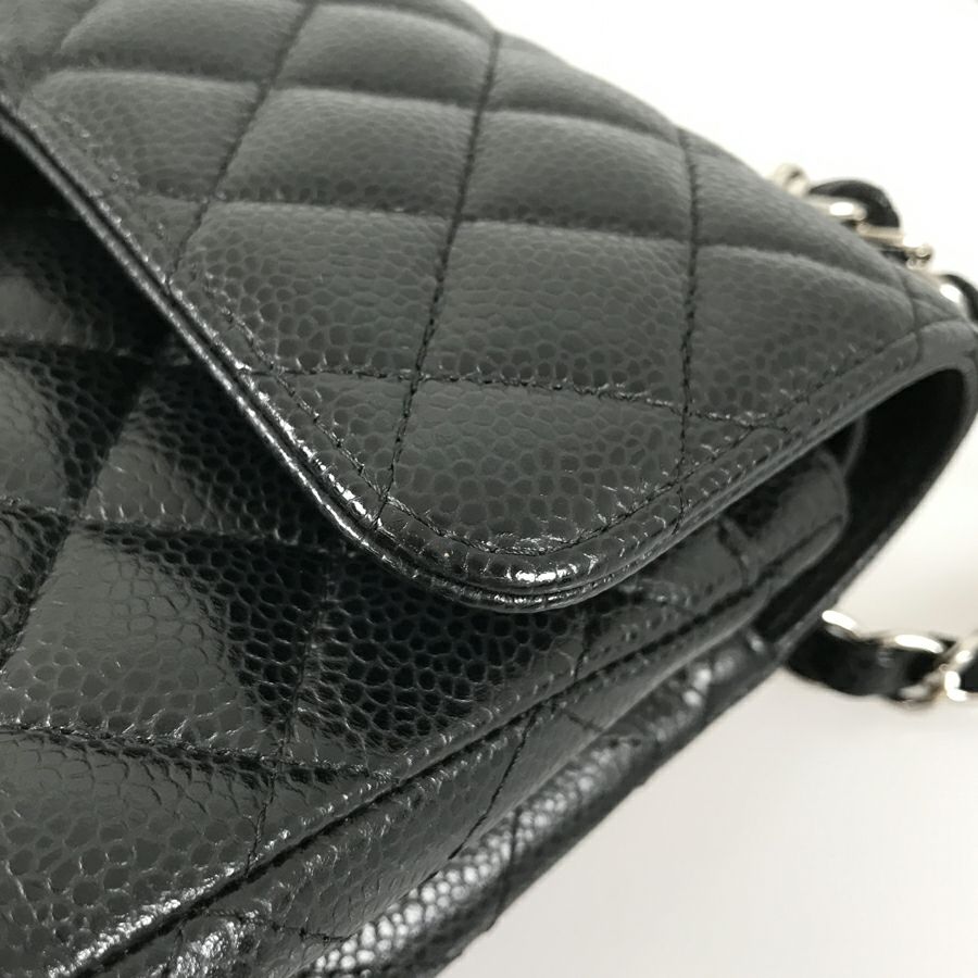 シャネル ショルダーバッグ