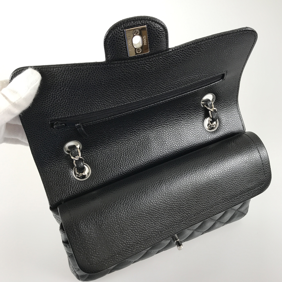 シャネル ショルダーバッグ