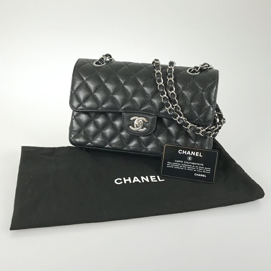 シャネル ショルダーバッグ