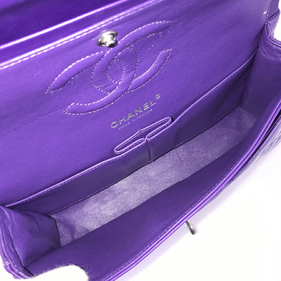 シャネル ショルダーバッグ