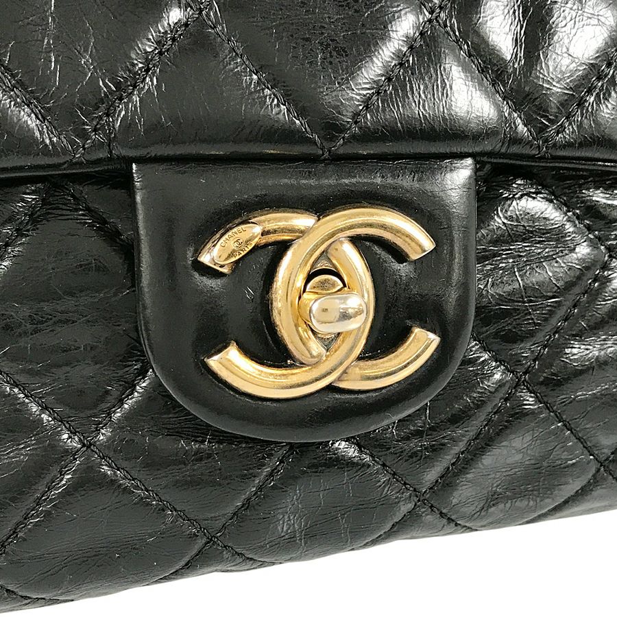 シャネル ショルダーバッグ