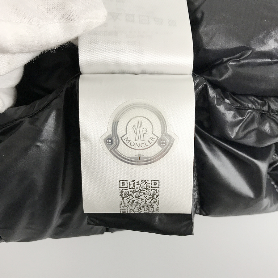 モンクレール レディース ダウンジャケット