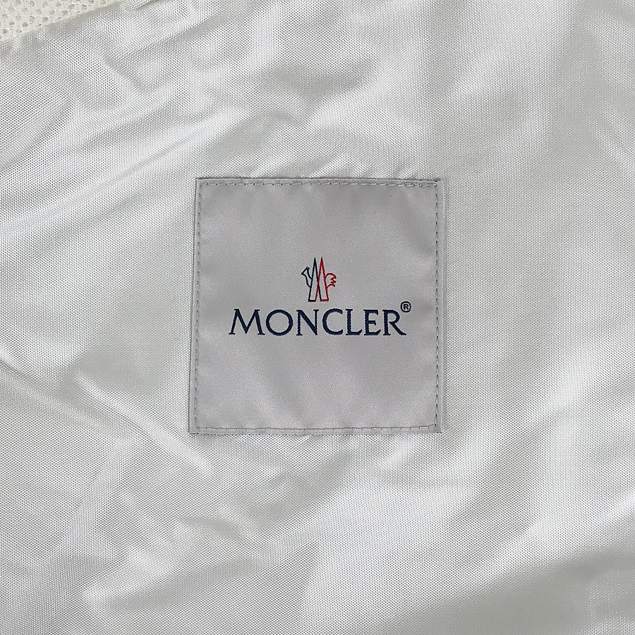 モンクレール レディース ジャケット