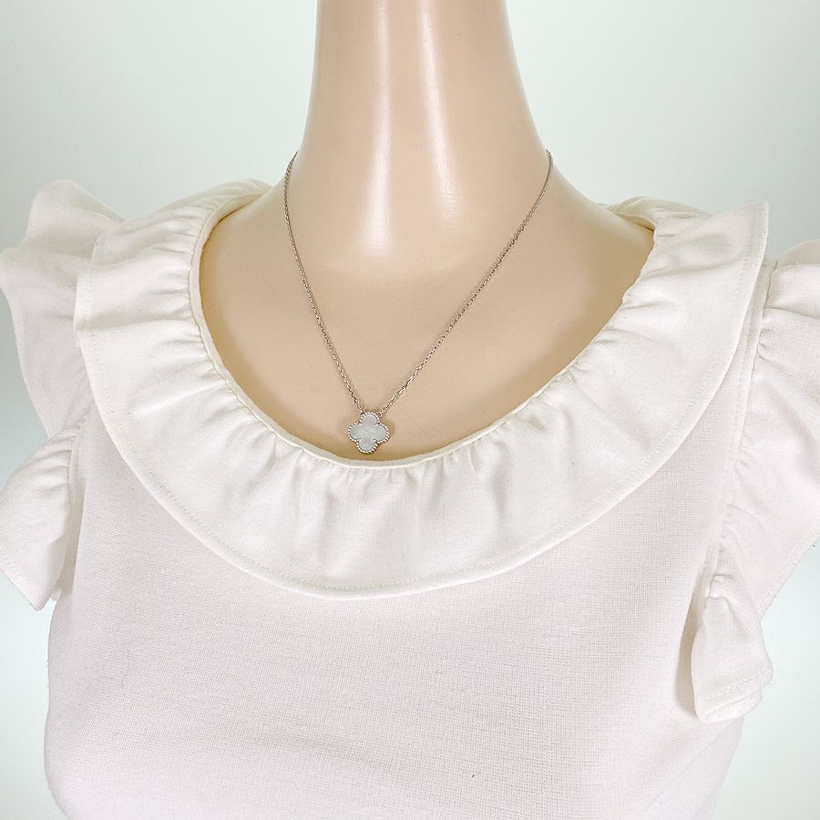 ヴァンクリーフ＆アーペル ネックレス