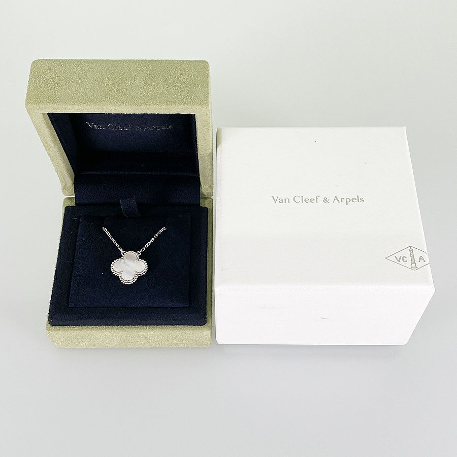 ヴァンクリーフ＆アーペル ネックレス