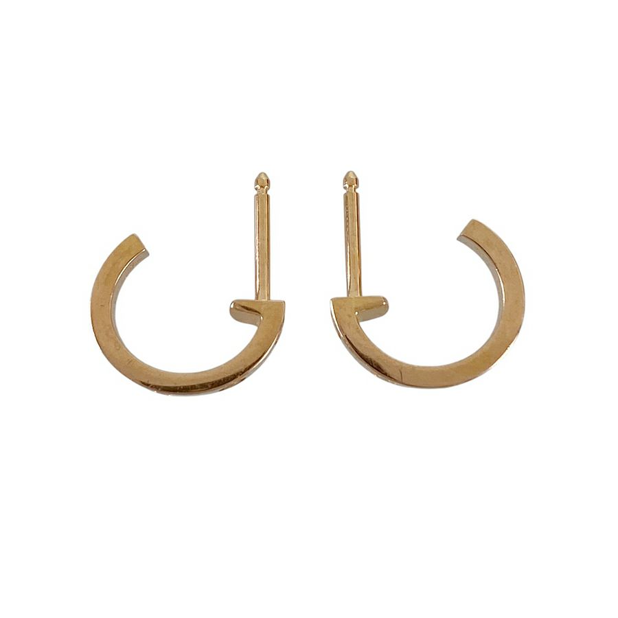 カルティエ ピアス