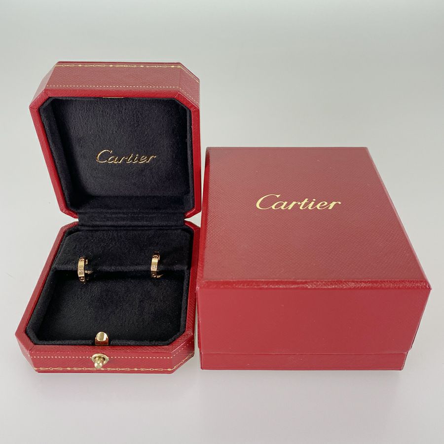 カルティエ ピアス