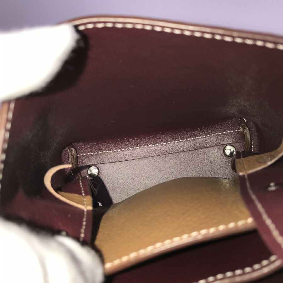 トッズ ハンドバッグ