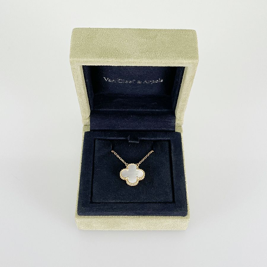 ヴァンクリーフ＆アーペル ネックレス