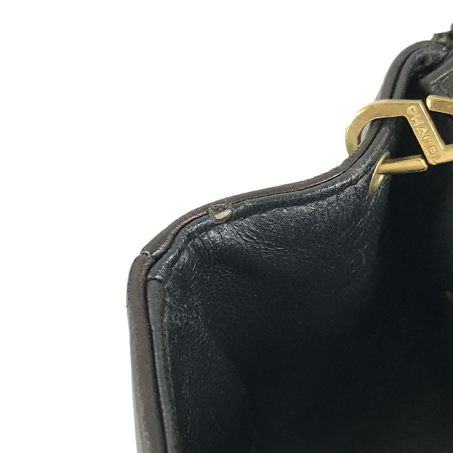 シャネル ショルダーバッグ