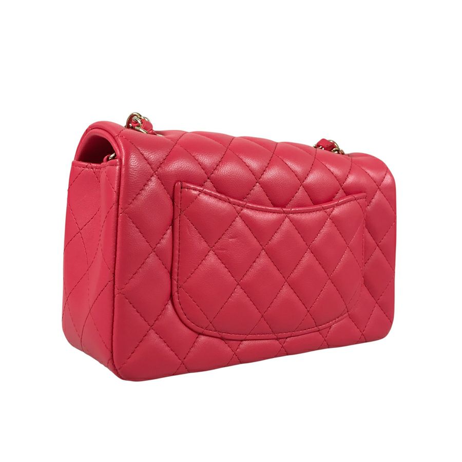 シャネル ショルダーバッグ