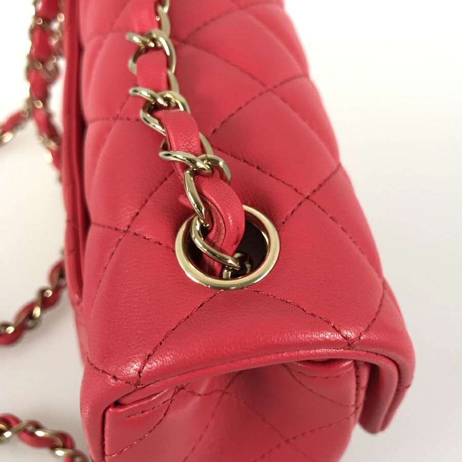 シャネル ショルダーバッグ