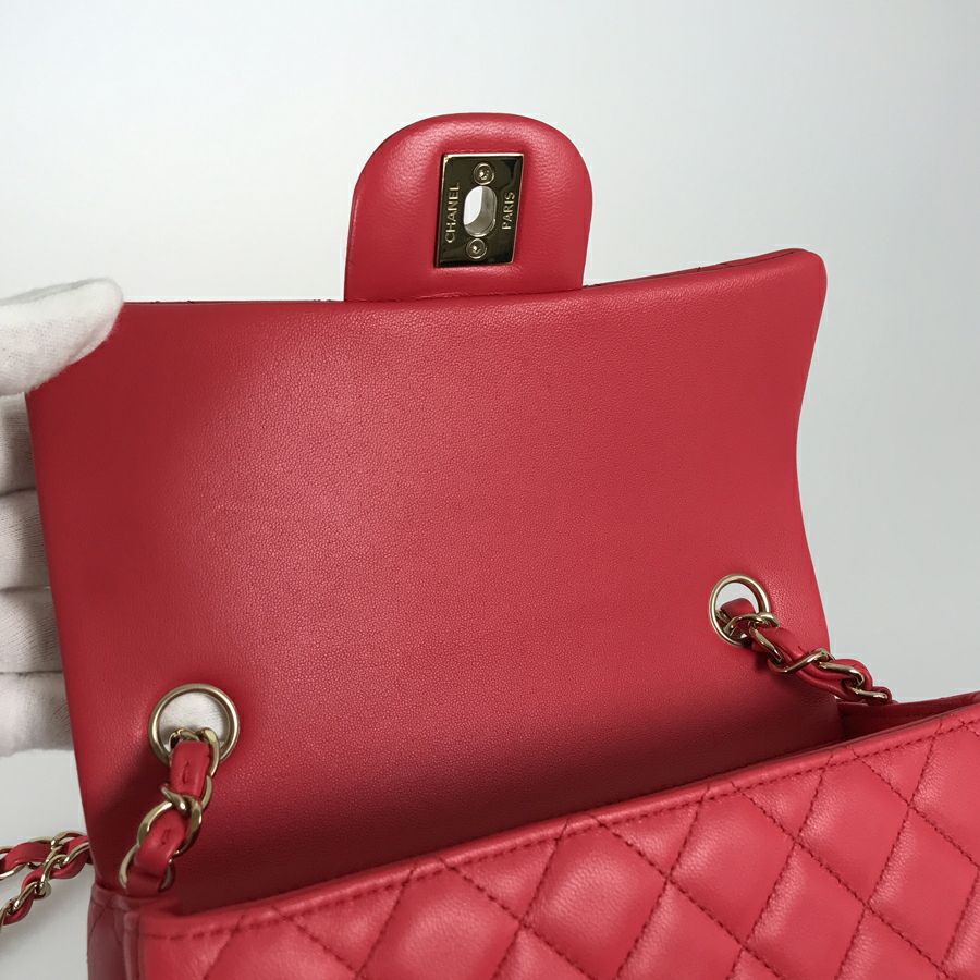 シャネル ショルダーバッグ