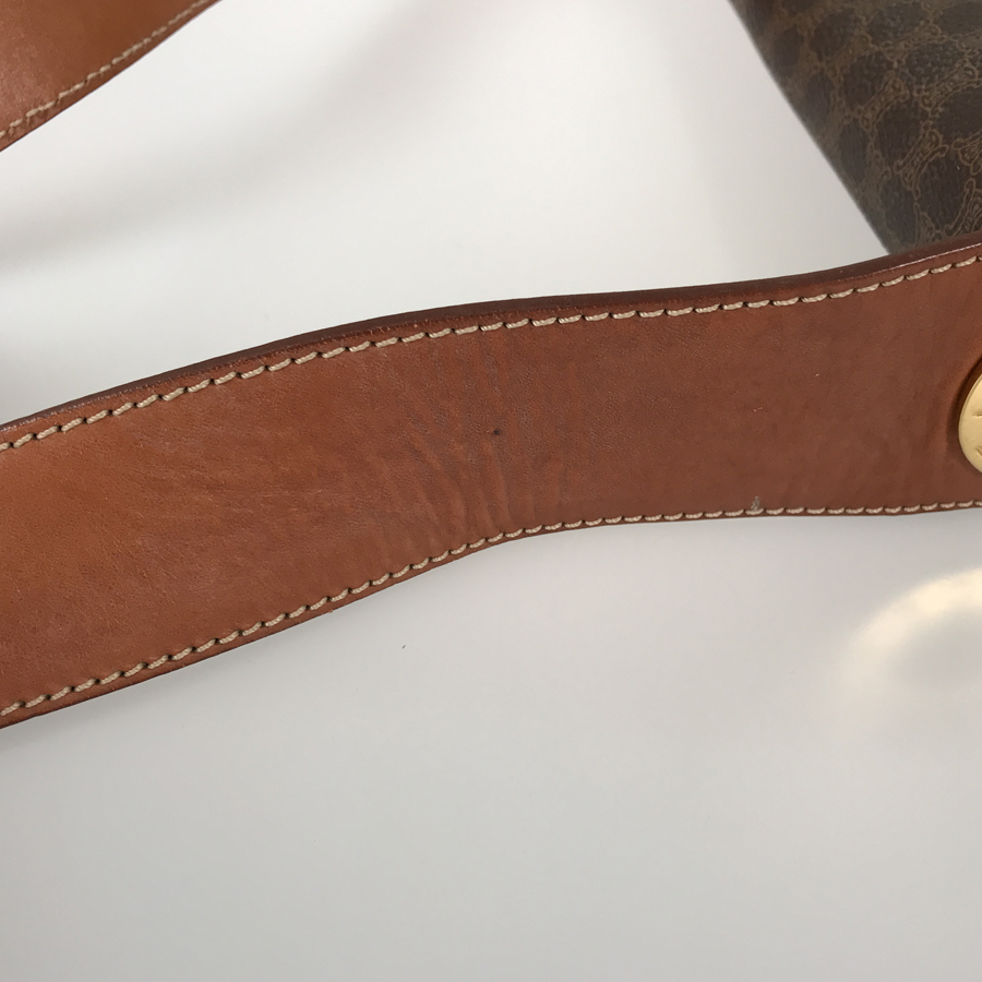 セリーヌ ショルダーバッグ