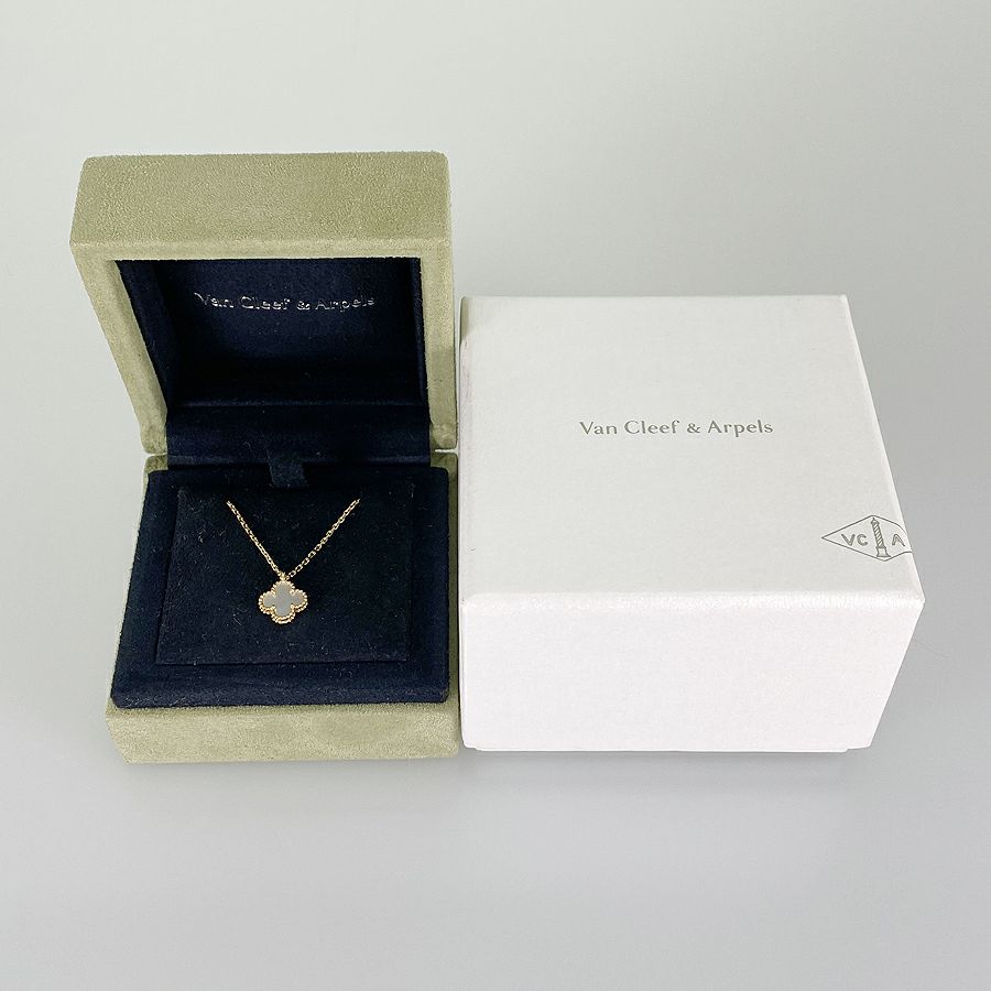 ヴァンクリーフ＆アーペル ネックレス