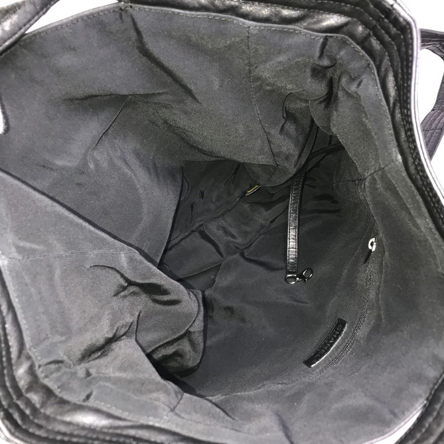 シャネル ショルダーバッグ