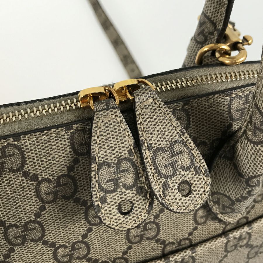 グッチ ハンドバッグ