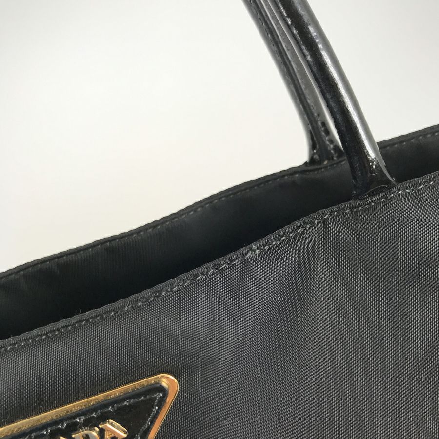 プラダ トートバッグ