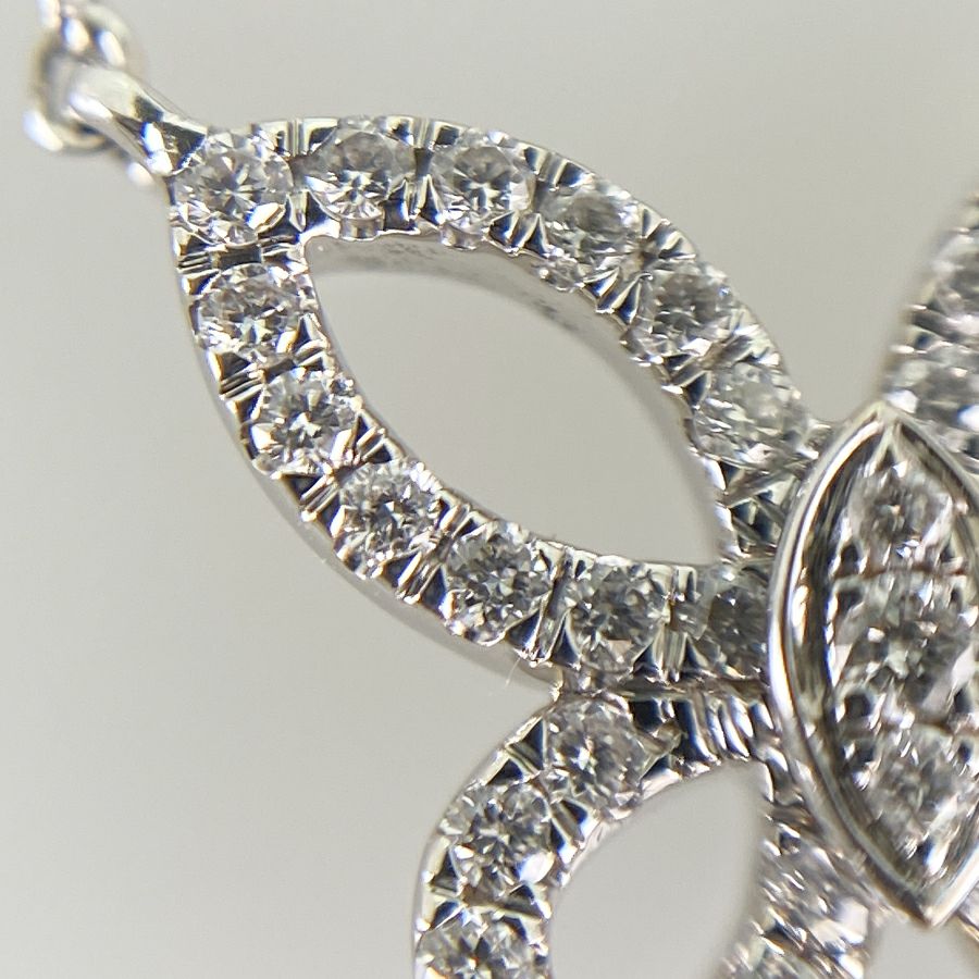 グラフ ネックレス