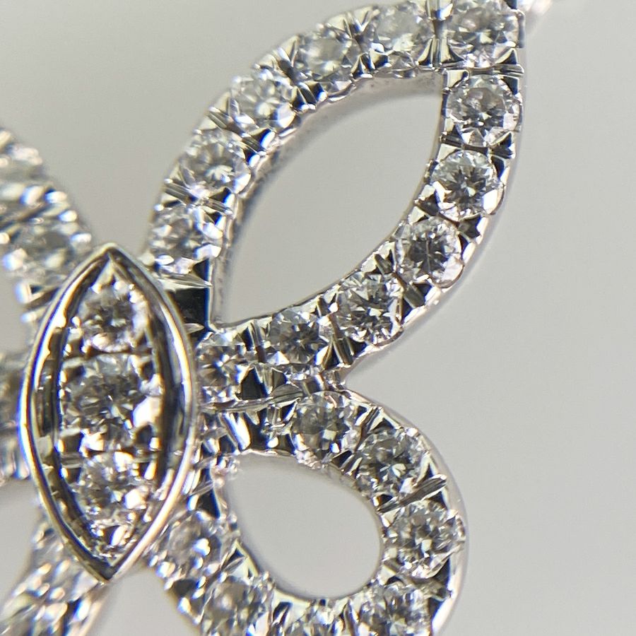 グラフ ネックレス