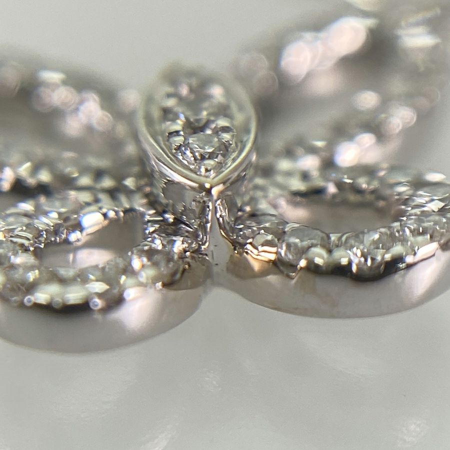 グラフ ネックレス