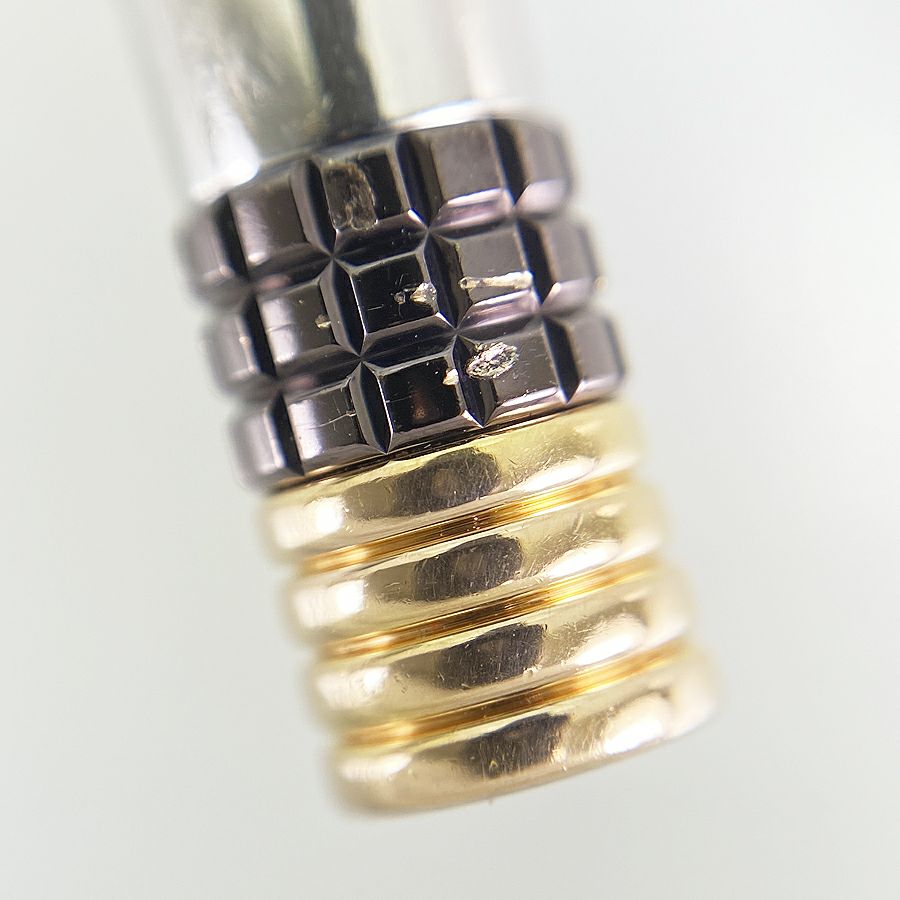 ブシュロン ネックレス