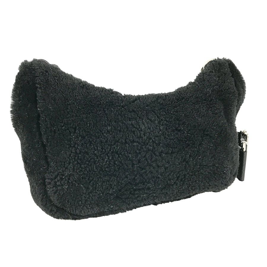 プラダ ショルダーバッグ