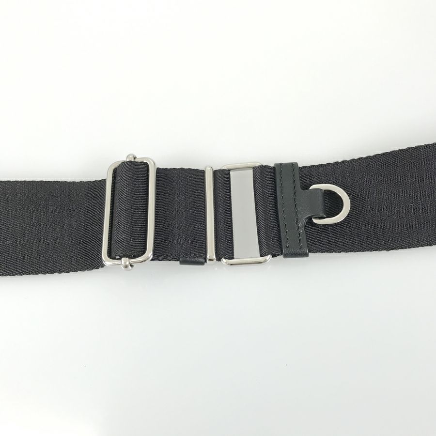 プラダ ショルダーバッグ